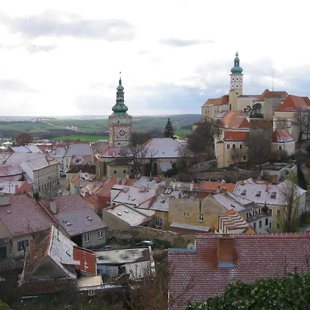 U Jeřábků - Parkování Zdarma Apartmán *