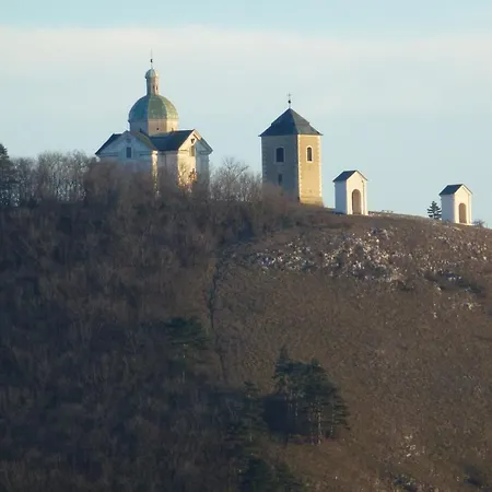 U Jeřábků - Parkování Zdarma Apartmán Mikulov